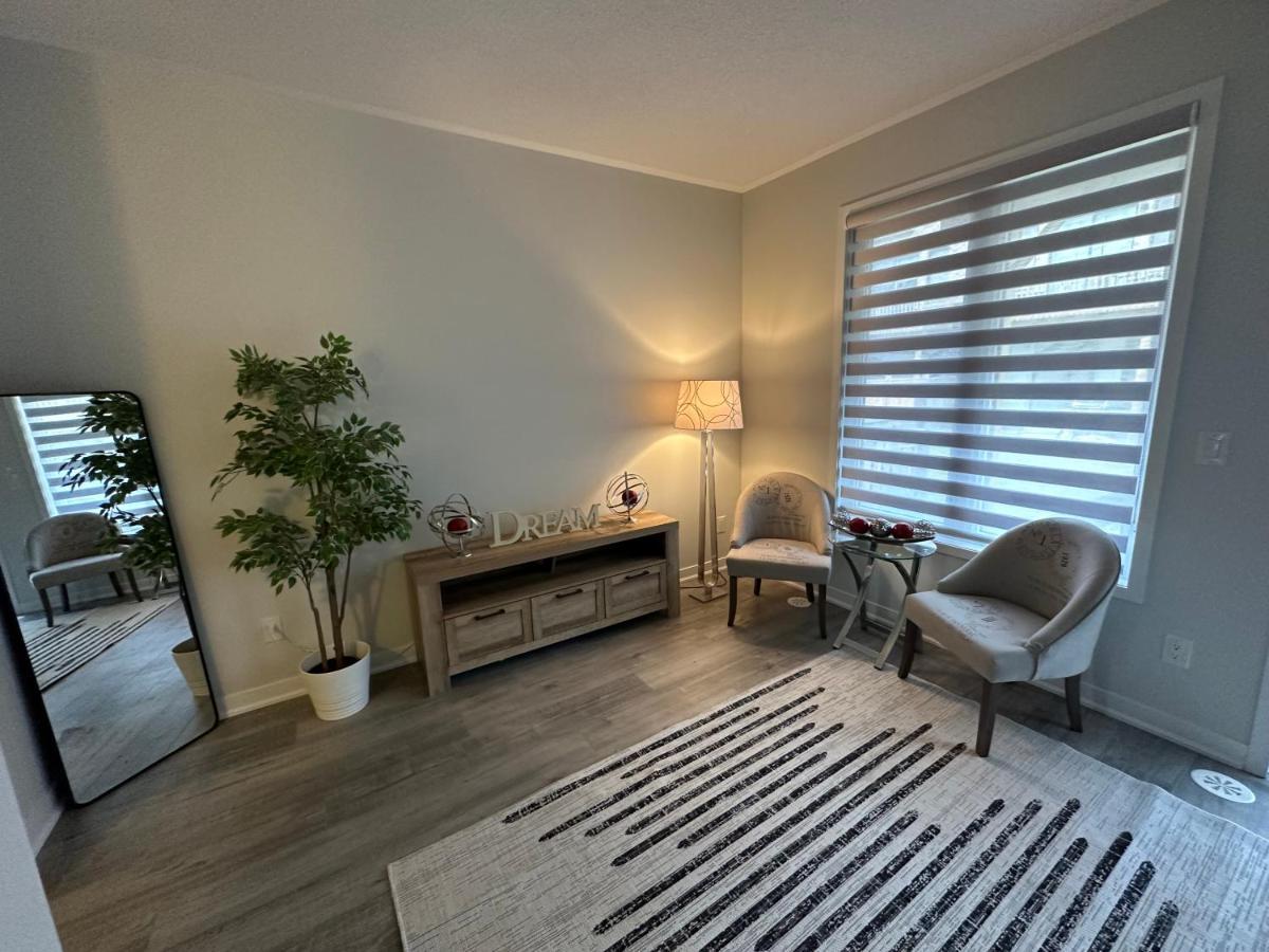 Modern Townhouse, Vaughan, Ontario, Canada Zewnętrze zdjęcie